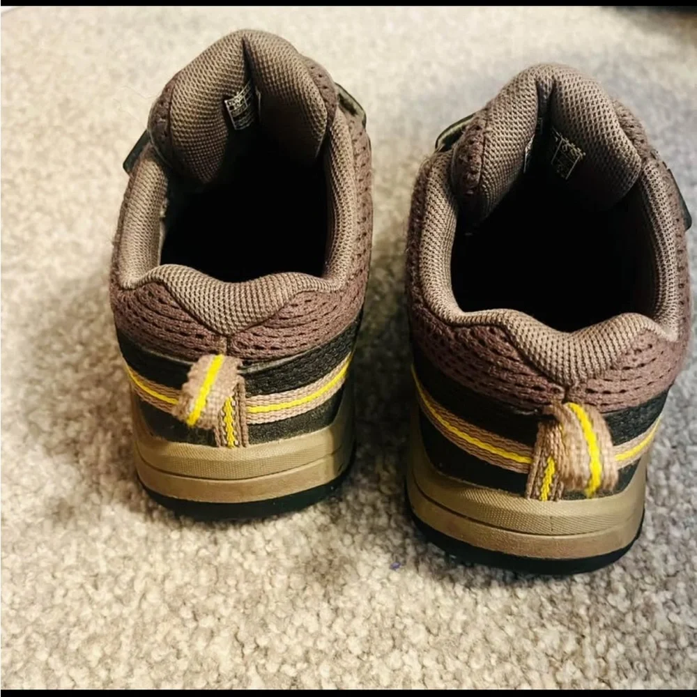 Keen Brown Sneakers Rugged Durable Design